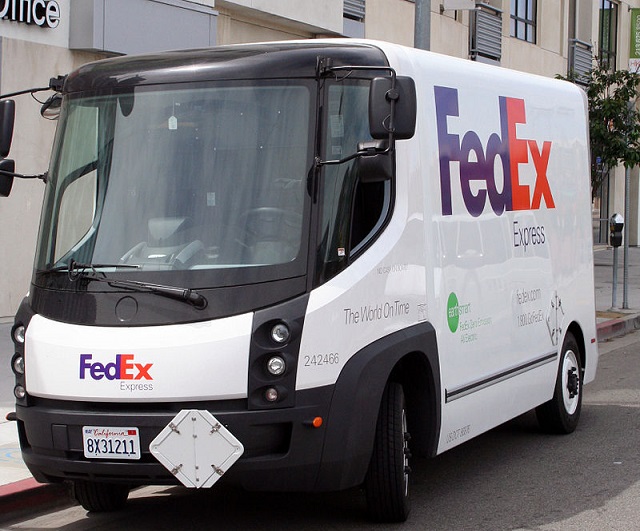 FedEx_truck,_LA