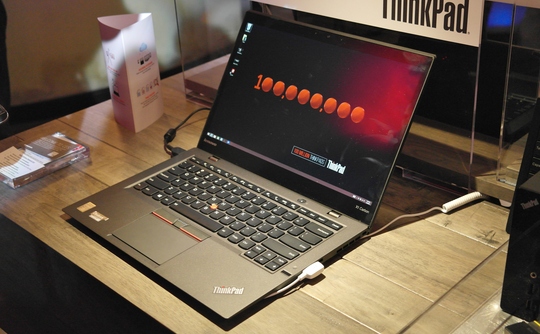 lenovo-thinkpad-x1-carbon-hands-on-ces-overall-540x334