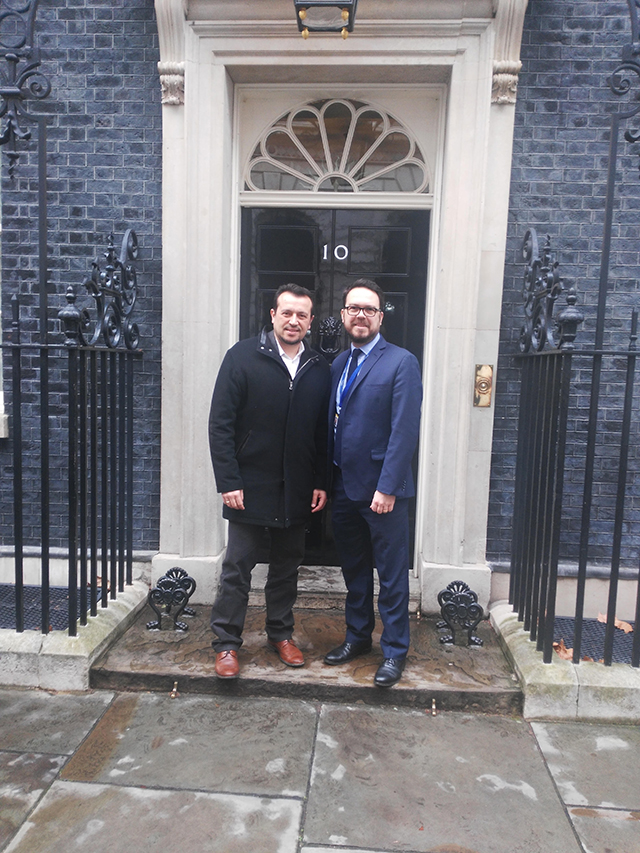 nikos-pappas-london-2