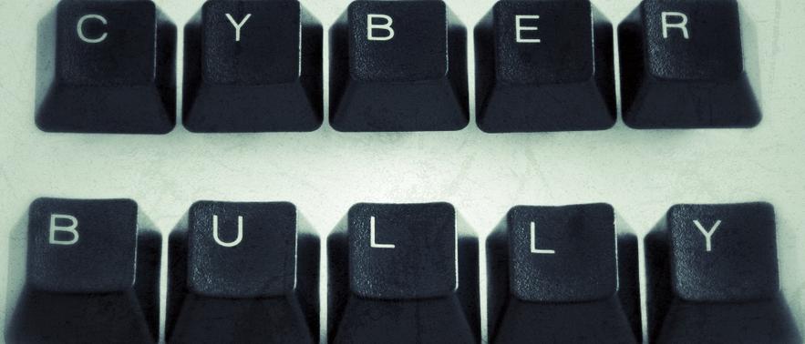 cyber bully_1000 x 750_Snapseed-883_378